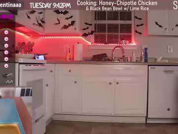 webcam girl milavalentinax image #2854310