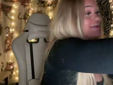 webcam girl ari_02 image #5239540