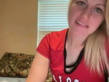 webcam girl smexxii93 image #6490325