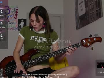 webcam girl petitebrat image #7406478