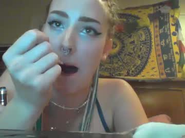 webcam girl twodotbaby image #5686484