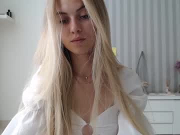 webcam girl brilliantvictoria image #2004133