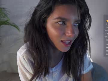 webcam girl urcutelinda image #6271800