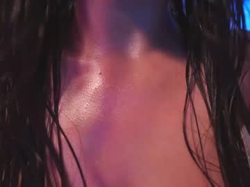 webcam girl lucie_beltran image #6065910