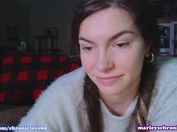 webcam girl chroniclove image #6343296