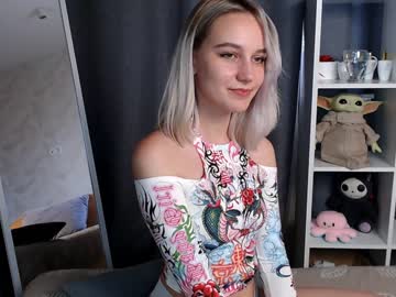 webcam girl anjelahill image #4590986