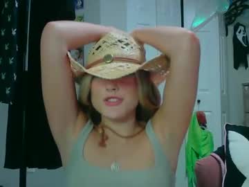 webcam girl briadominick image #8054097