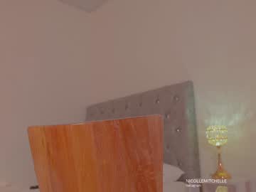 webcam girl nicolle_mitchelle image #9278409