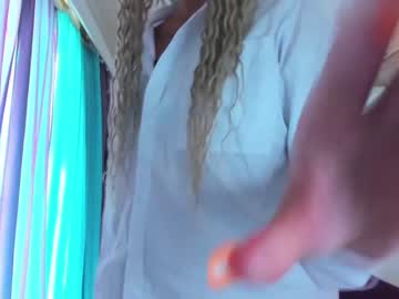 webcam girl 8a8y_nura image #2427424