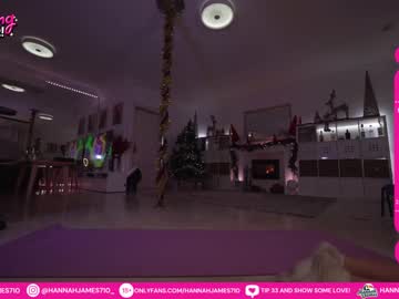 webcam girl hannahjames710 image #3421008
