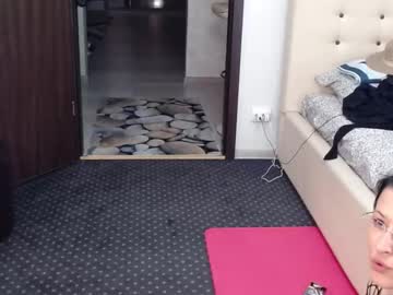 webcam girl carmela_fox image #4081678