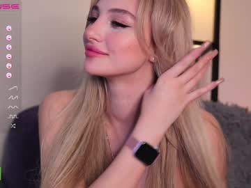 webcam girl babeholly image #4806573