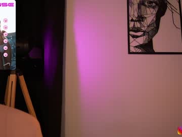webcam girl lucie_beltran image #4587771