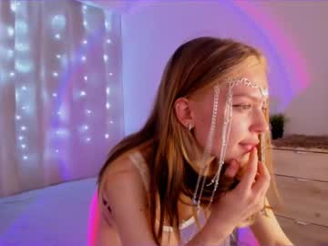 webcam girl cyber_kit image #4284463