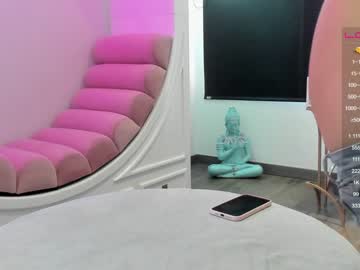 webcam girl ashlyeroberts1 image #1243339