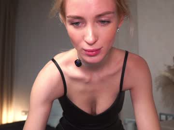 webcam girl gold_blond image #8368932