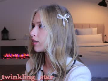 webcam girl ella_twinkle image #6407085