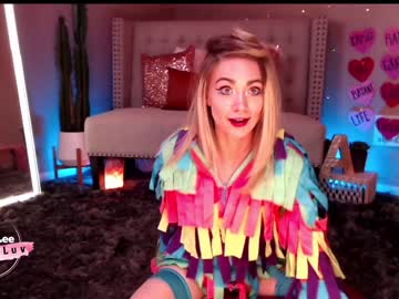 webcam girl aubrilee image #3792730
