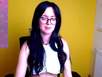 webcam girl merry_berryy_ image #7287750