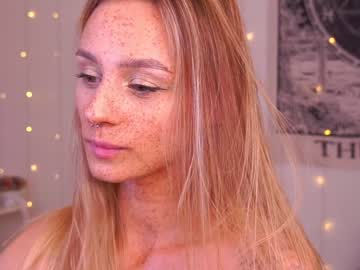 webcam girl artease image #3389479