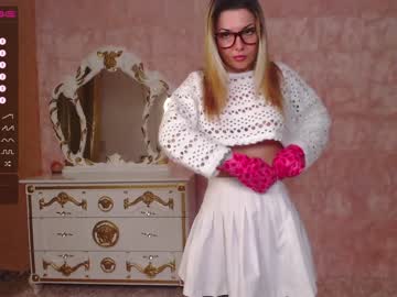 webcam girl welcome2pleasureland image #3333924