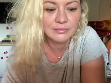 webcam girl kiradivine image #4676523