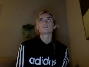 webcam girl yogagirl777 image #2896807