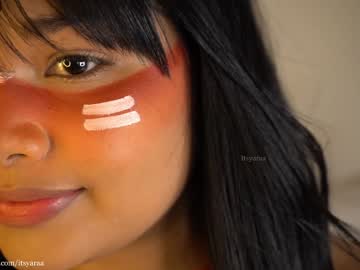 webcam girl itsyaraa image #5445752