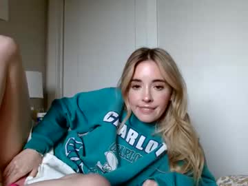 webcam girl vegansoda image #1567710
