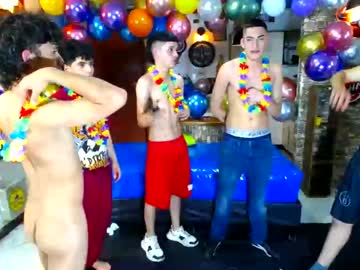 webcam man goldenyoi image #5815520
