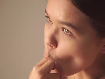 webcam girl helenmoors image #4069903