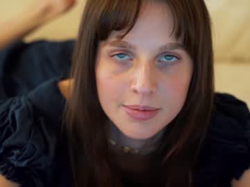 webcam girl ellaa91 image #1220985