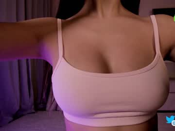 webcam girl hollyextra image #6475983