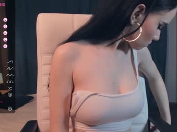 webcam girl cyber_hugs image #5668431