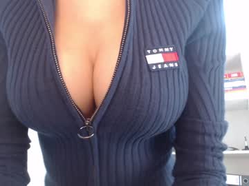 webcam girl drink_my_juices image #704566