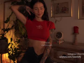 webcam girl effylowell_ image #6795931