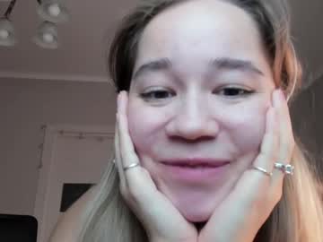 webcam girl kristyspiritedaway image #5445402