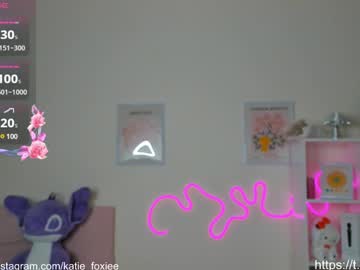 webcam girl katiefoxie image #8381644