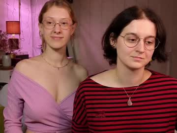webcam couple jitoon_exe image #7460265