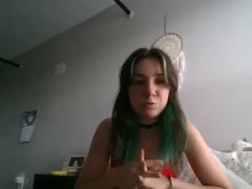 webcam girl kittyclaws26 image #4933683