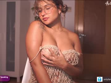 webcam girl arletnoa image #4735927