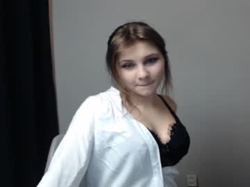 webcam girl relax_nina image #733154