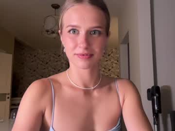 webcam girl ella_twinkle image #7407572