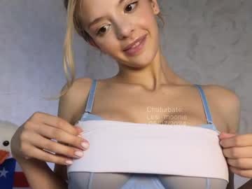 webcam girl lesi_moonie image #7345941