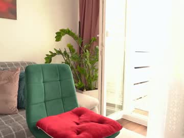 webcam girl sweety_rinushka_ image #7102670