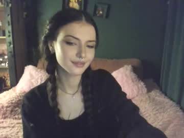 webcam girl bmwm5f90 image #8944997
