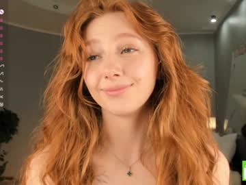 webcam girl margarethowell image #9397578