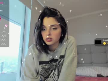 webcam girl yourfreakygirl image #6957109