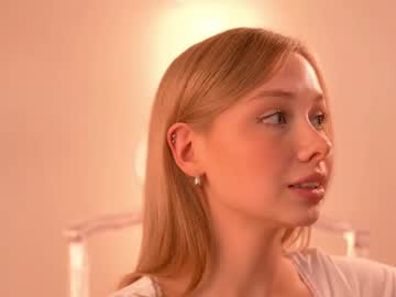 webcam girl april_blush image #9293678