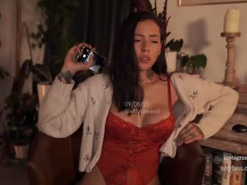 webcam girl effyloweell image #2403050